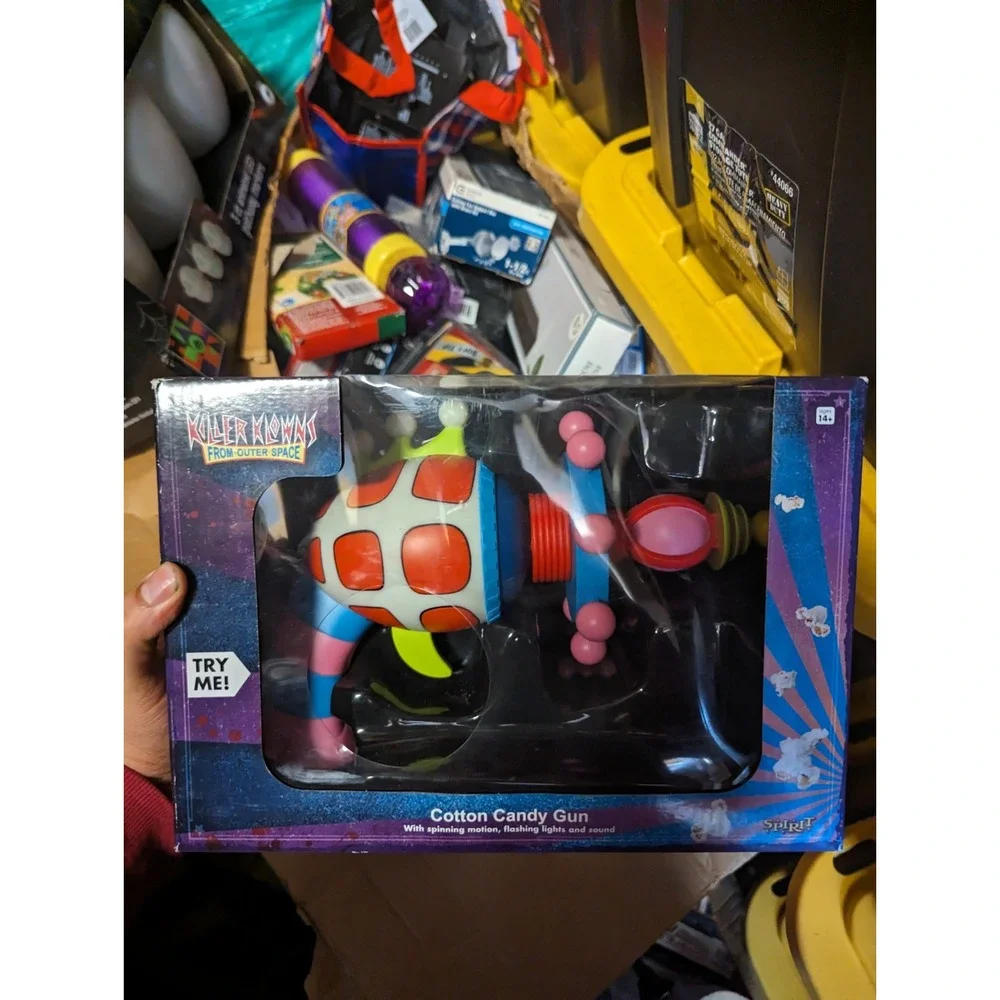 Killer Klowns From Outer Space Cotton Candy‎ Gun Spirit Halloween